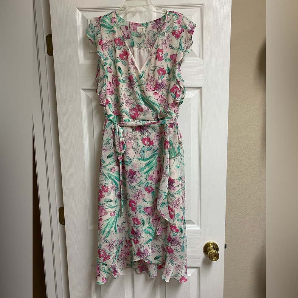 A New Day Sleveless Floral Dress